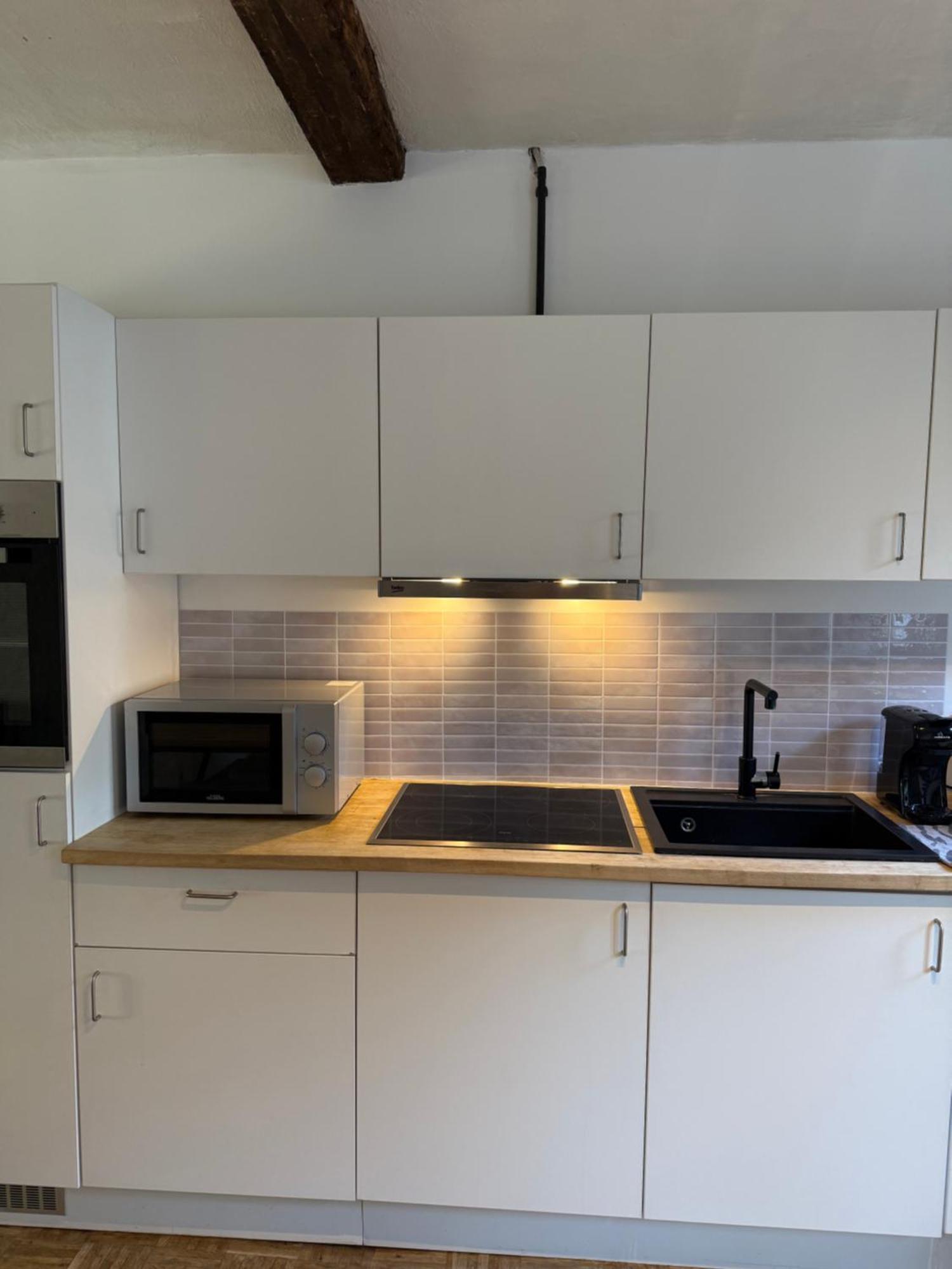 New Spacious Boutique Apartment's In The Center Of Appartement