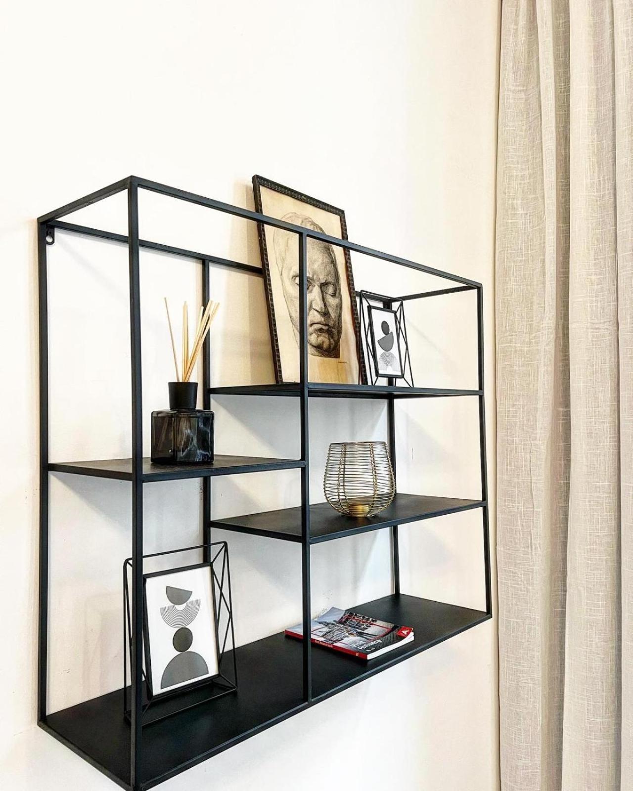 New Spacious Boutique Apartment's In The Center Of *